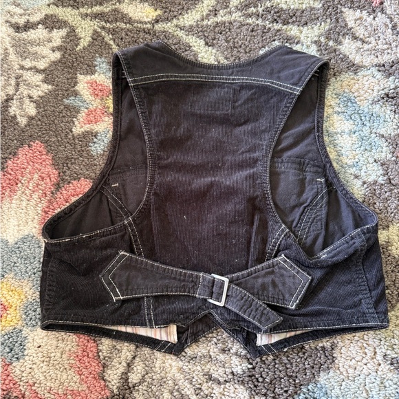 No Boundaries Black Corduroy Button-Front Vest - Picture 3 of 3